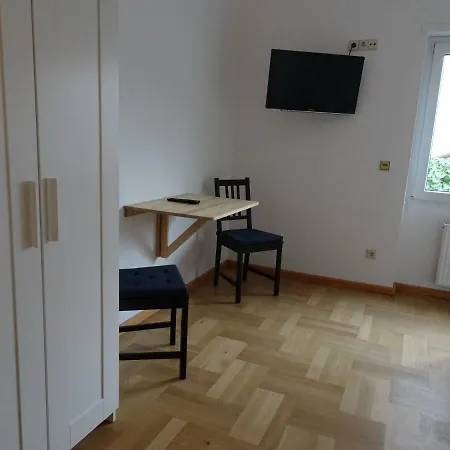 Am Museum * شباير